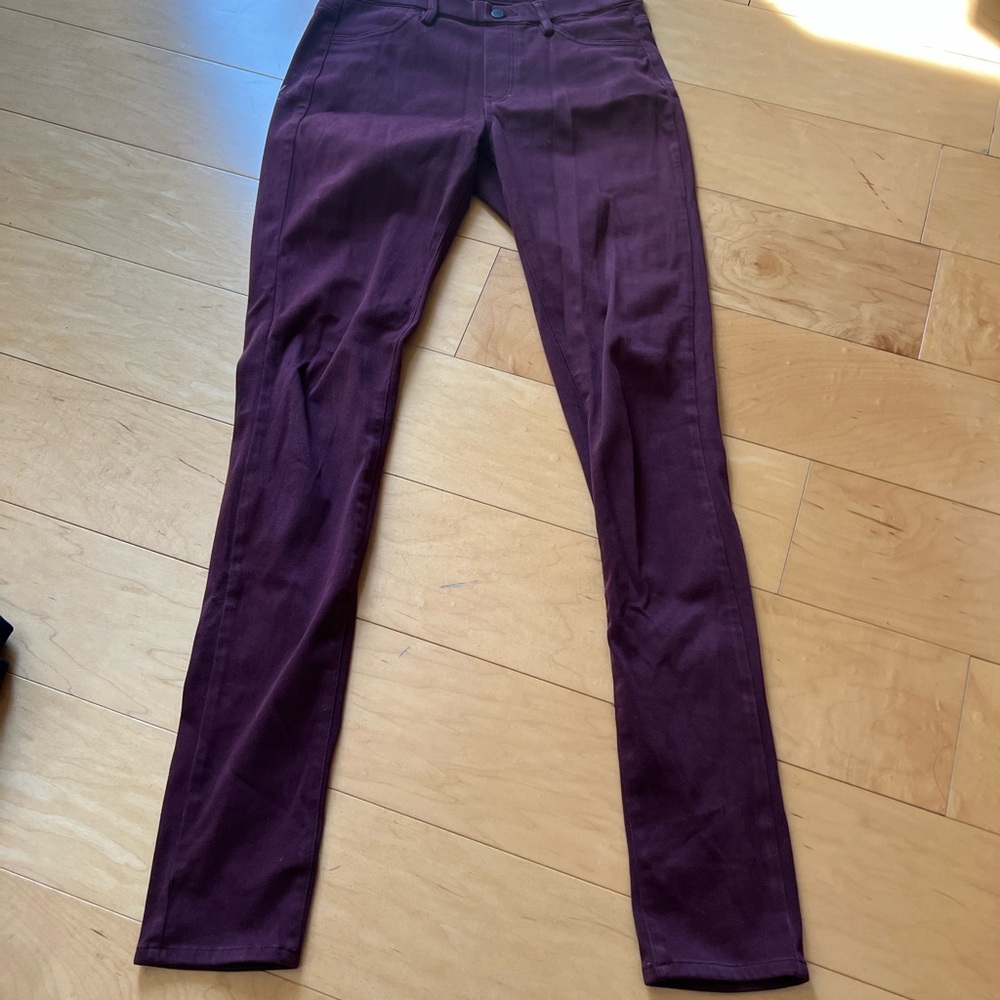 Uniqlo Women's Deep Purple Jeggings